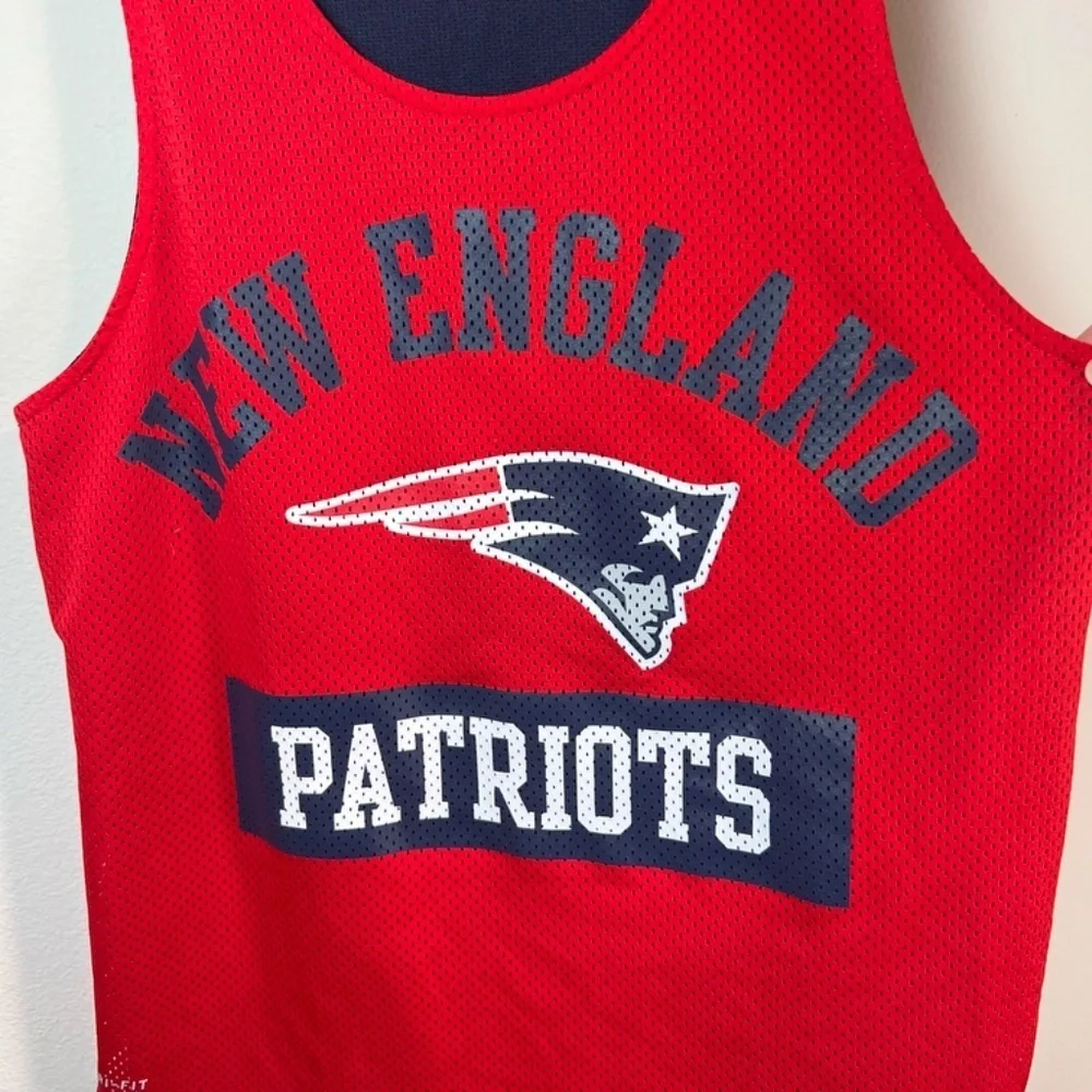 Nike NFL New England Patriots Dri-Fit Mesh Tank Top Shirt Football Women's Sz XS